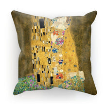 Load image into Gallery viewer, The Kiss by Gustav Klimt. Linen / 18&quot;x18&quot; - Exact Art
